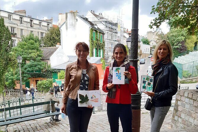 Drawing workshop / creative notebook during an unusual walk in Montmartre - A Closer Look at the Experience