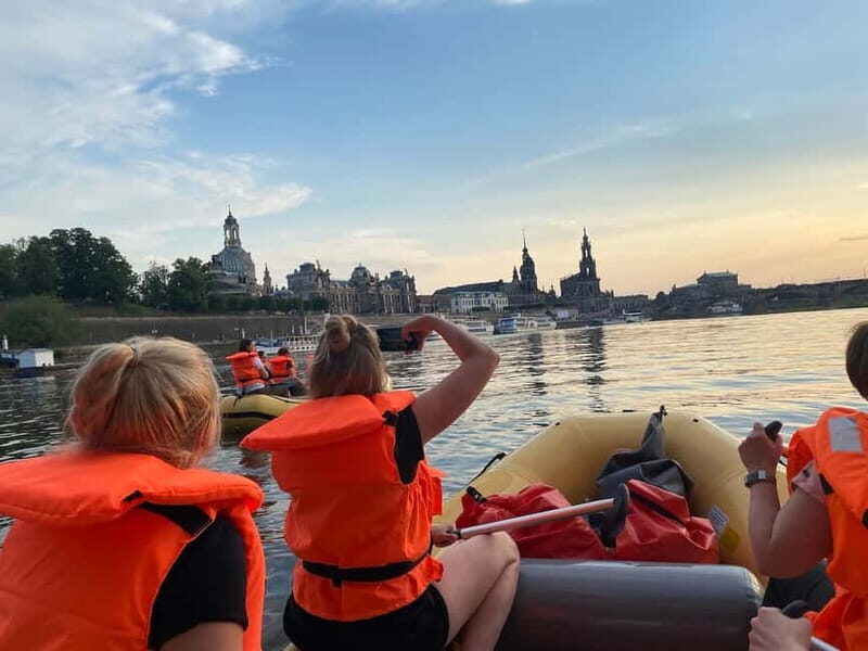 Dresden: Boat tour - in a rubber dinghy from Pillnitz to Dresden - Key Points
