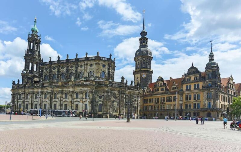 Dresden: Combo Ticket for City Tour and the Porcelain Mystery - FAQ