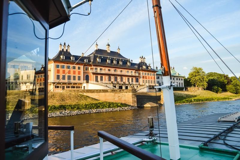 Dresden: Elbe River Cruise to Pillnitz Castle - Audio guide reality check: great concept, mixed execution