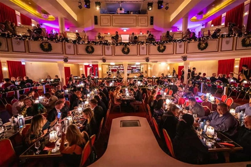 Dresden: Entrance Ticket for Travesty Revue Show - Dresden: Entrance Ticket for Travesty Revue Show — A Closer Look