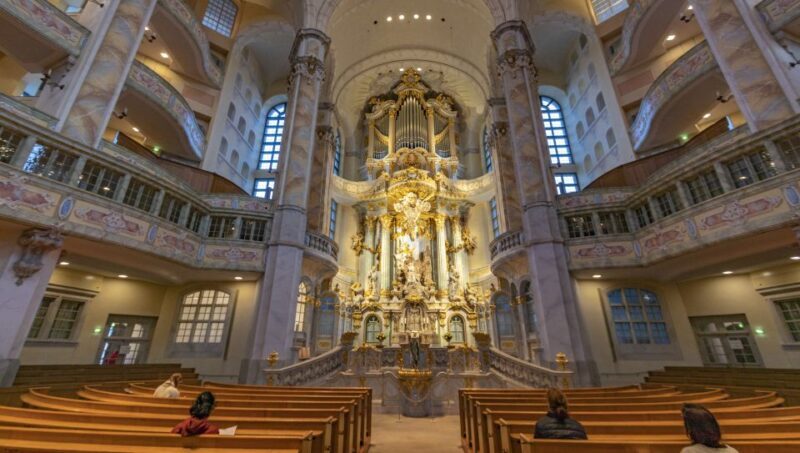 Dresden: Express Walk with a Local in 60 minutes - What to Expect from the Dresden Express Walk