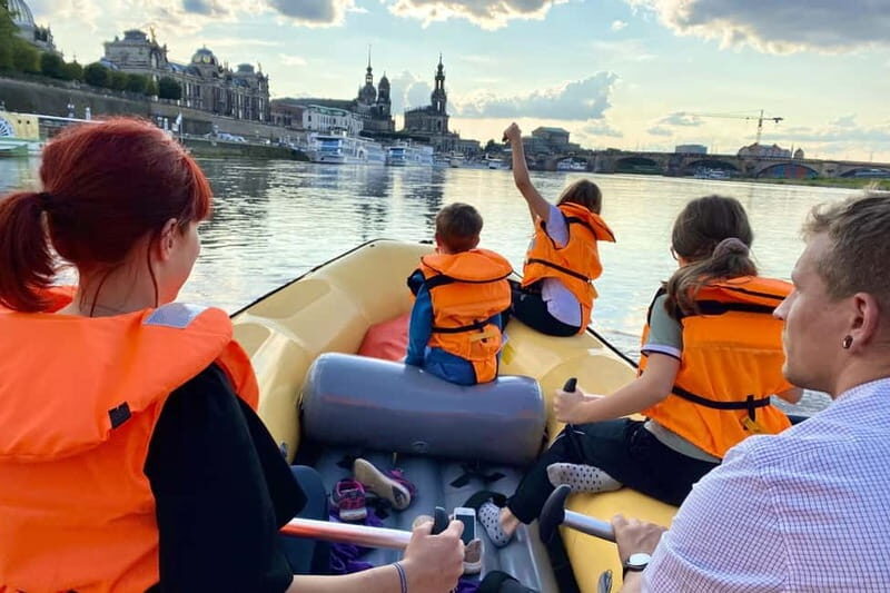 Dresden: Im Schlauchboot von "Blaues Wunder" bis DD-Altstadt - What We Loved About the Tour