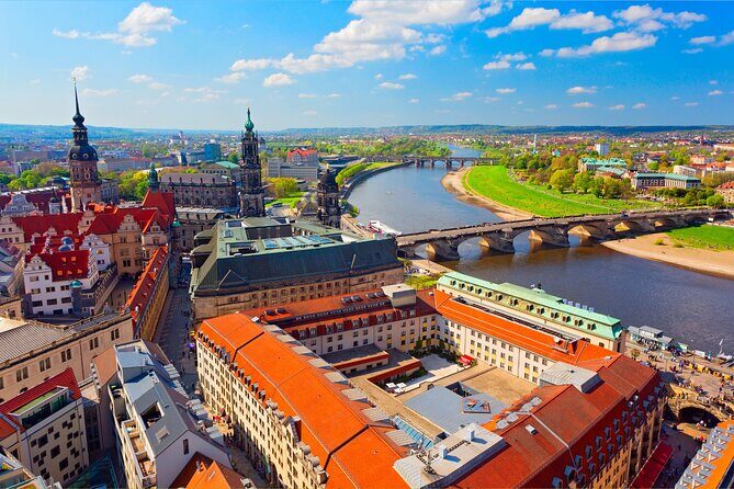 Dresden Scavenger Hunt and Highlights Self-Guided Tour - Navigating the Attractions and Stops