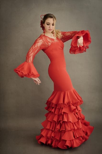 Dress and feel like a real Flamenca - Key Points