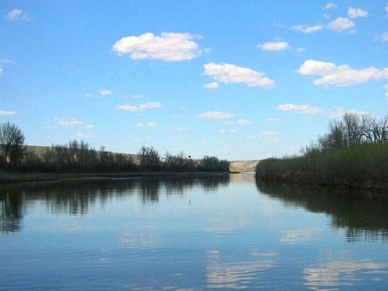 Drumheller: Bad Land & Dinosaur Museum Tour from Calgary - Key Points