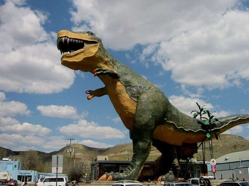Drumheller: Bad Land & Dinosaur Museum Tour from Calgary - An In-Depth Look at the Drumheller Tour Experience