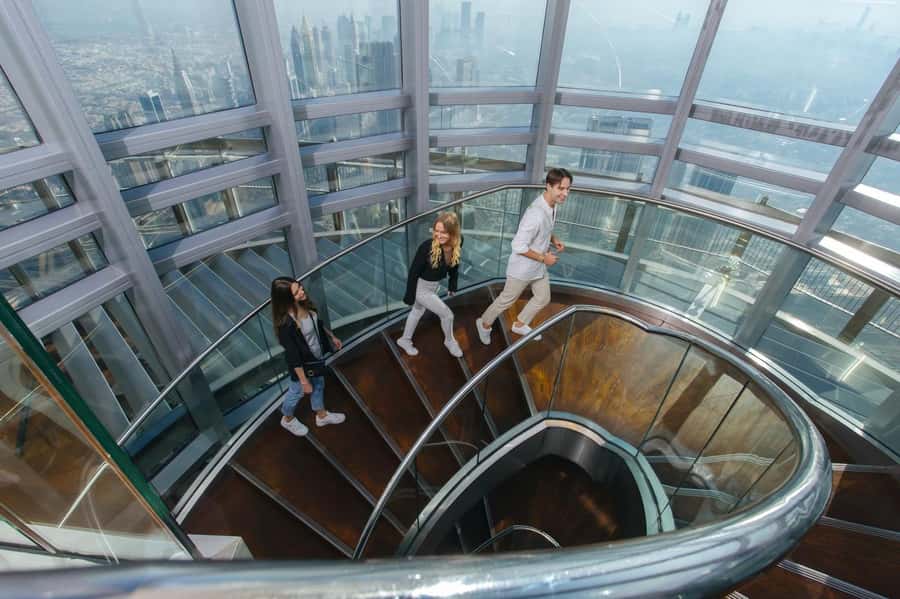 Dubai: Burj Khalifa Levels 124 & 125 Entry Ticket + Options - Crowds and Lines: The Real Factor That Changes Your Experience
