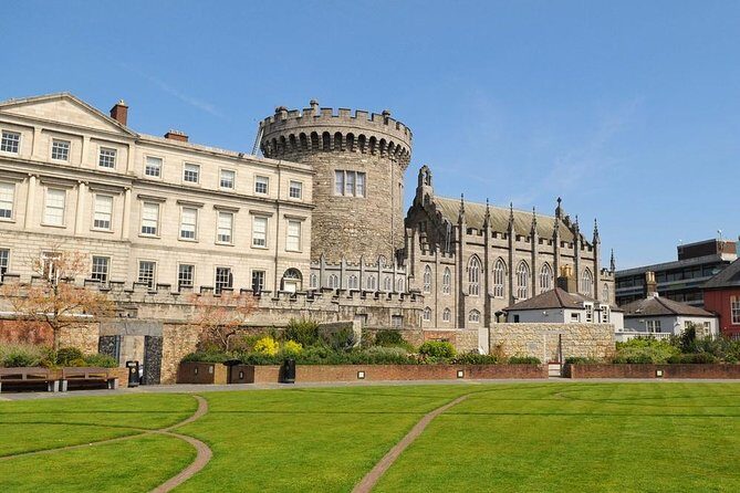 Dublin Book of Kells, Castle and Molly Malone Statue Guided Tour - The Value of This Tour