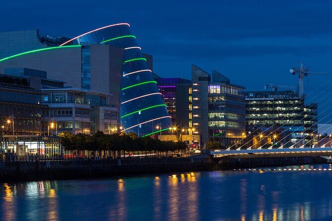 Dublin City Private Luxury Vehicle Tour - Trinity College and the Book of Kells