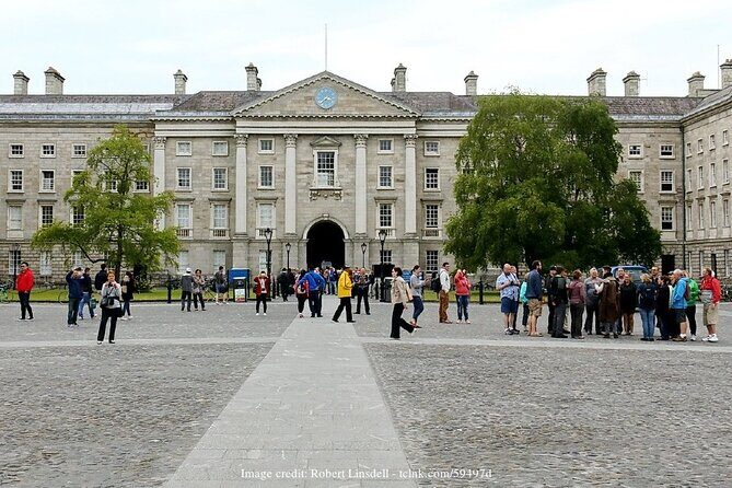 Dublin in a Day Private Tour: Book of Kells & Guinness Storehouse - What Makes This Tour Stand Out?