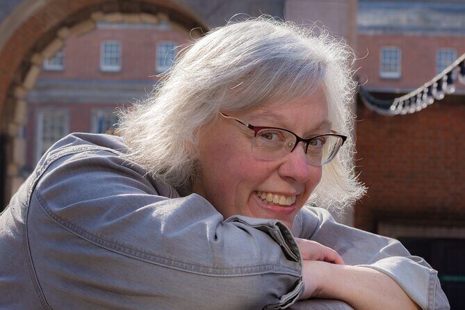 Dublin Photo Magic: Personalized & LGBTQ+ Friendly - Who Should Consider This Tour?