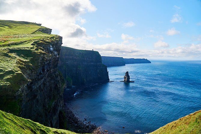 Dublin to Bunratty Castle, Cliffs of Moher, Burren Galway by Rail - The Guide Experience: Where This Tour Truly Shines