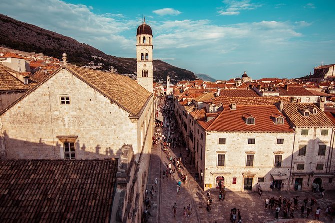 Dubrovnik: Ancient City Walls & Wars Walking Tour - Who Should Book This Tour