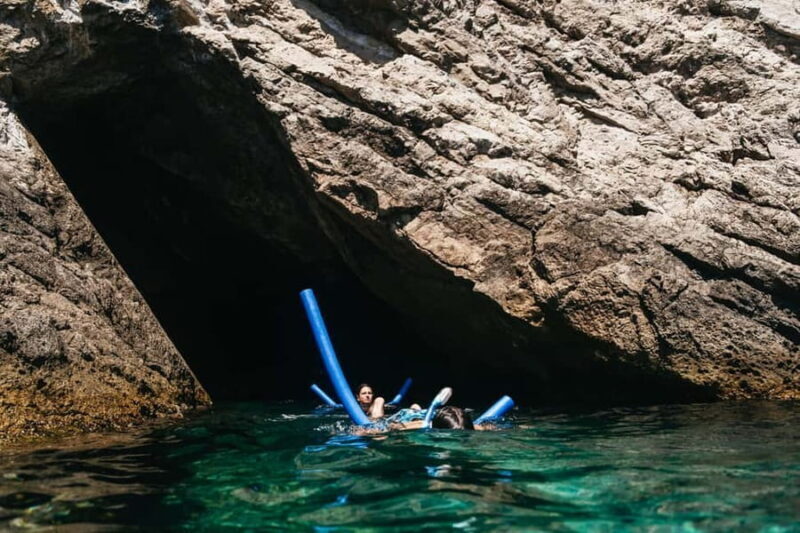 Dubrovnik: Blue Cave and Elafit Small Group Boat Exploration - FAQs