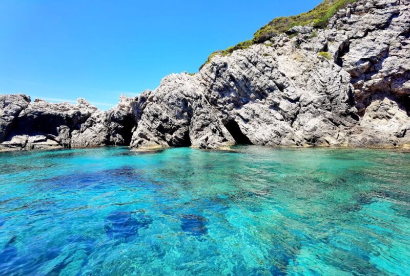 Dubrovnik: Blue Cave & Sunj Beach Boat Tour with Drinks - Group Size and Duration