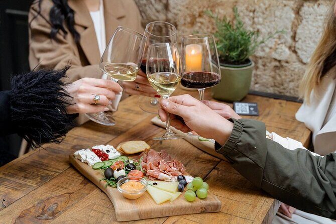 Dubrovnik by Night, History, Wine & Bites - FAQs about Dubrovnik by Night, History, Wine & Bites