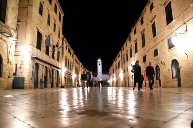 Dubrovnik By Night Walking Tour - The Itinerary in Detail