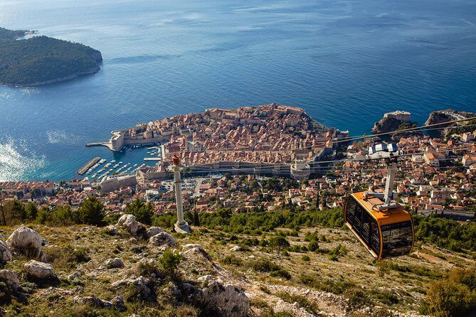 Dubrovnik Cable Car Ride, Old Town Walking Tour plus City Walls - Key Points