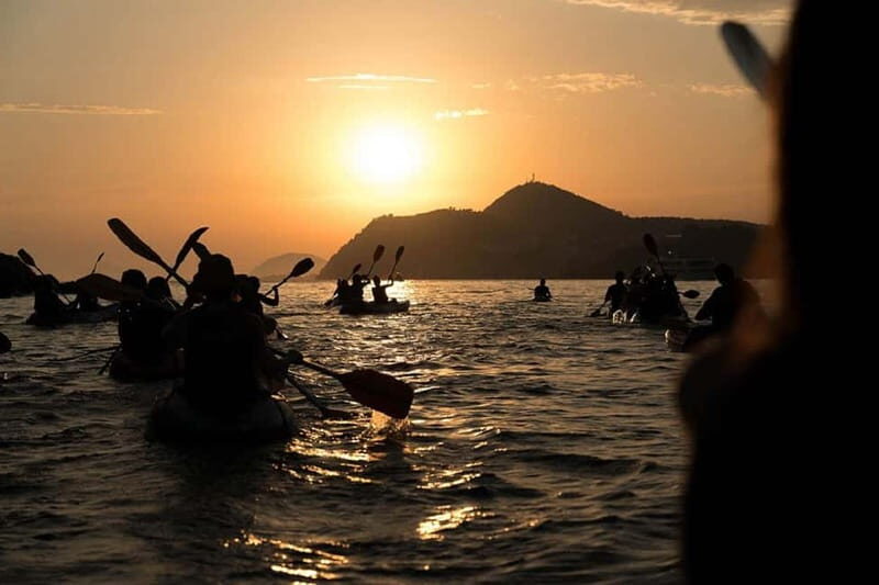 Dubrovnik: Guided Sunset Sea Kayaking Tour with Wine - Setting the Scene: What to Expect from the Tour