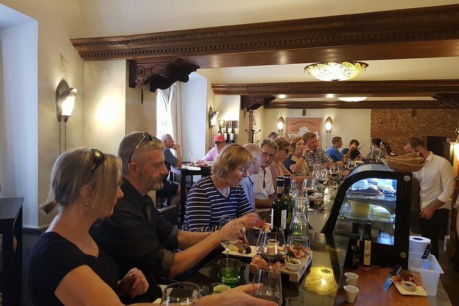 Dubrovnik Old Town Food Tour: Small-Group Experience - Why this Dubrovnik food tour stands out