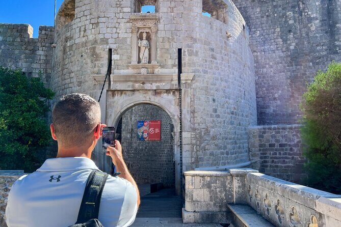 Dubrovnik Old Town History Walking Tour with Hidden Gems - Key Points