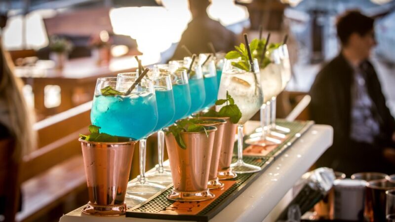 Dubrovnik: Panoramic Sunset Cocktail Cruise Around Old Town - Who Is This Tour Best For?