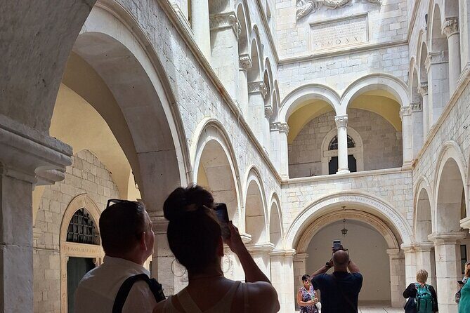 Dubrovnik Private Old City Walking Tour - Exploring Dubrovniks Old City in 90 Minutes