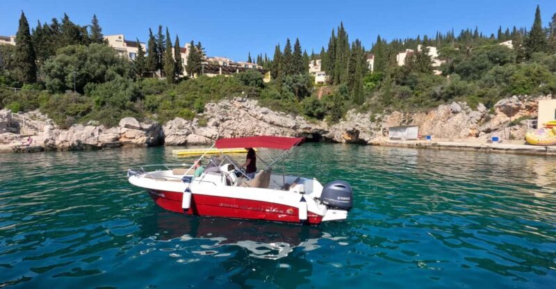 Dubrovnik: Private speedboat tour-caves, beaches, snorkeling - Who Should Consider This Tour?