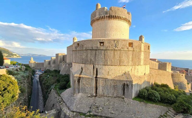 Dubrovnik Scenic Tour & Lunch/Dinner at Country Estate - The Sum Up