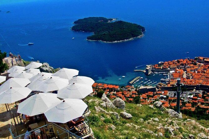 Dubrovnik Shore Excursion: Explore Dubrovnik by Cable Car (ticket included) - Meeting Point and Starting the Tour
