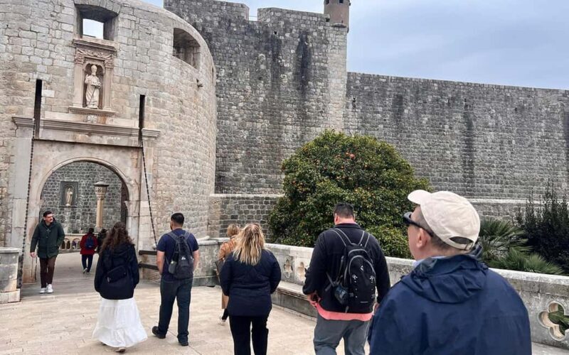 Dubrovnik: Small-Group Guided Old Town History Walking Tour - Why the outdoor focus matters