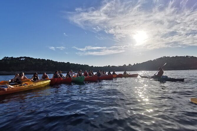 Dubrovnik: Sunset Kayak & Snorkel Tour with Wine & Water - FAQ