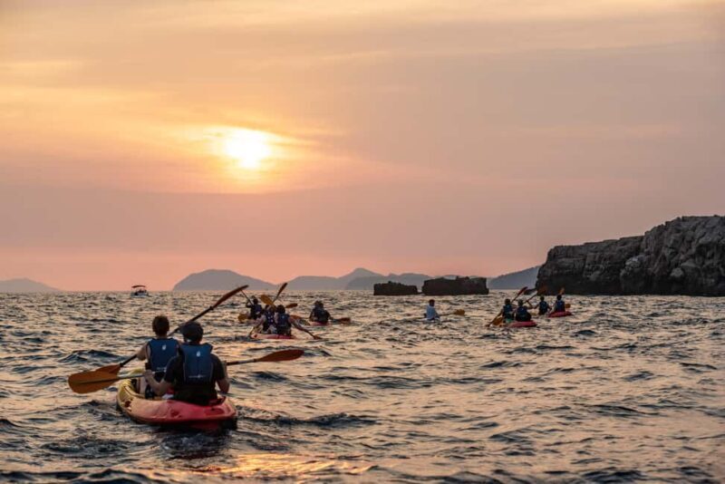 Dubrovnik: Sunset Sea Kayaking Tour - Key Points