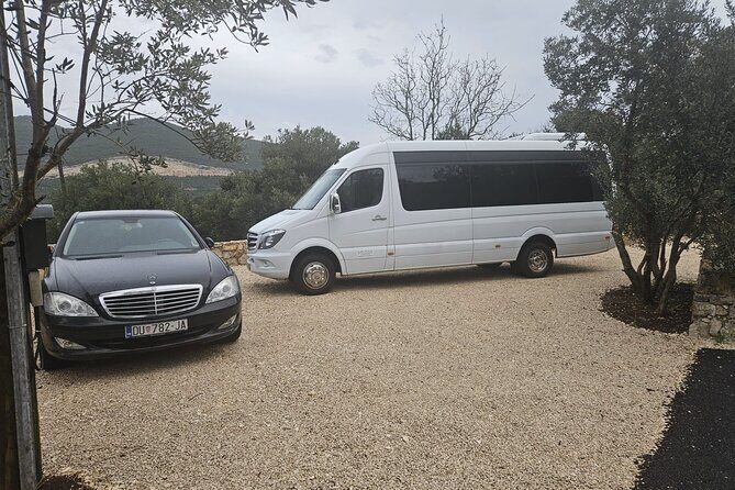 Dubrovnik to Split PRIVATE transfer with GOURMET LUNCH in price - FAQs