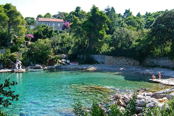 Dubrovnik:3 Islands Boat Tour with Lunch&drinks(FR,ES,EN) - Key Points