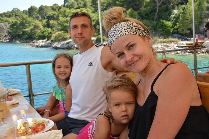 Dubrovnik:3 Islands Boat Tour with Lunch&drinks(FR,ES,EN) - Who is This Tour Best For?