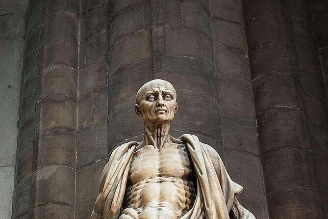 Duomo di Milano Guided Tour and Rooftop - Pros and Cons Based on Reviews