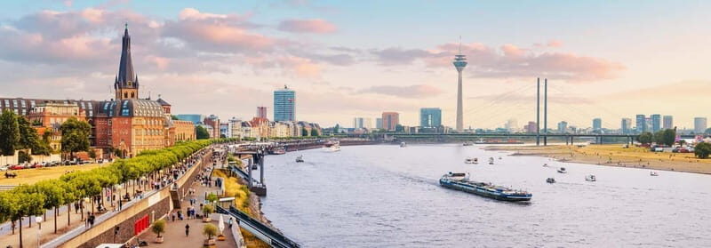 Dusseldorf: 2-hour Best Intro Walking Tour with a Local - An Honest Look at What to Expect from the Tour