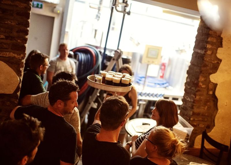 Düsseldorf: Brewery Tour with Alt Beer Tastings - The Stops: How the Route Shapes Your Tasting