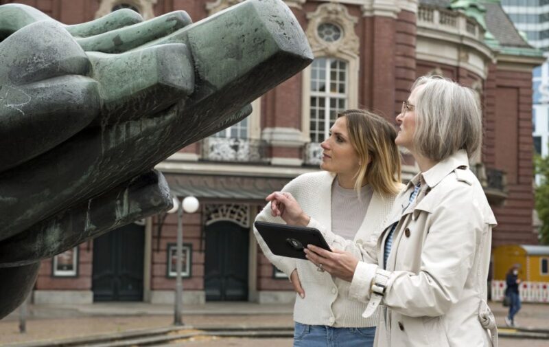 Düsseldorf-Carlstadt: Outdoor Escape Game with Game Master - Key Points