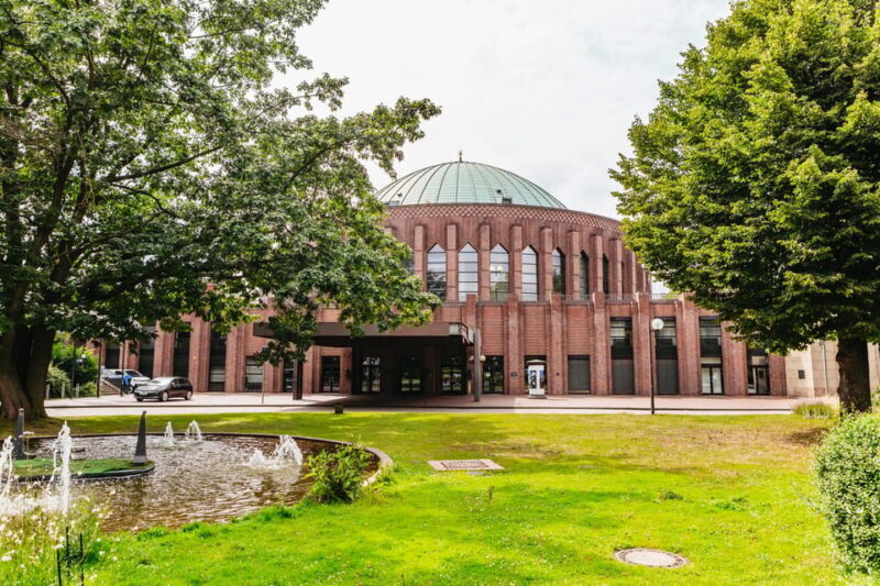 Düsseldorf: Guided City Architecture Walking Tour - Why This Tour Might Be Just Right for You