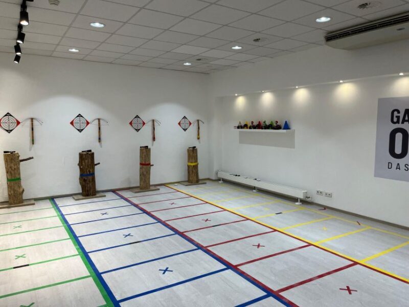 Düsseldorf: The Ultimate Team event (3 rooms - 9 games) - The Experience in Practice