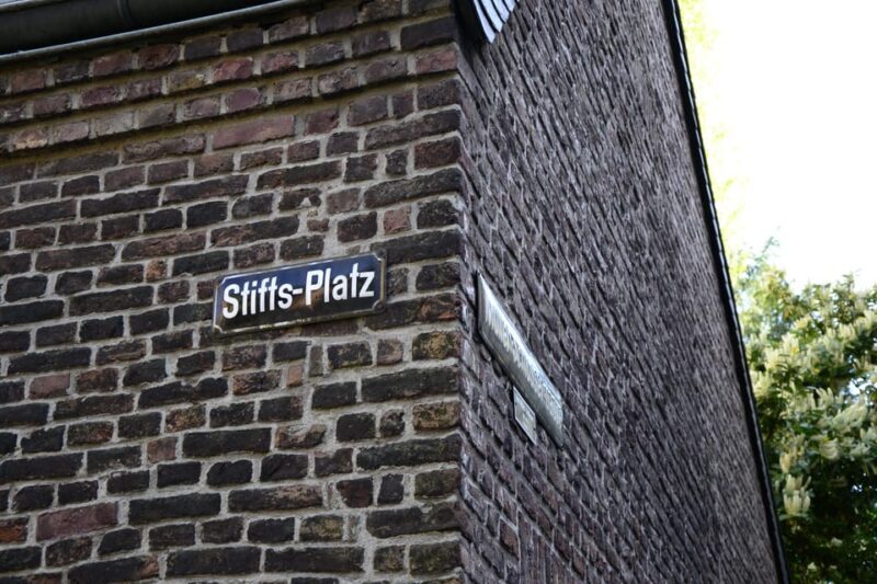 Düsseldorf: Tipping based - Old Town Walking Tour - Is This Tour Right for You?