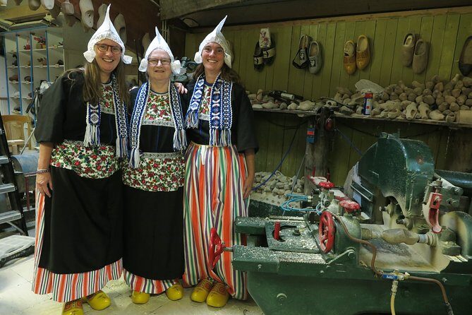 Dutch Experience in Volendam with Traditional Outfits - Frequently Asked Questions