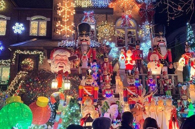 Dyker Heights Christmas Lights Tour - The Sum Up