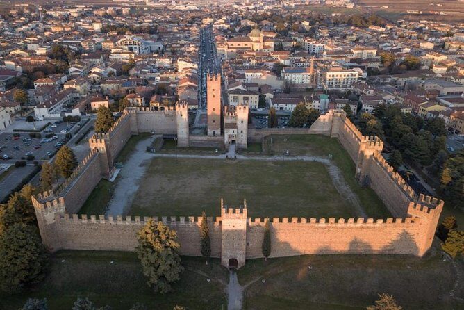 E-bike adventure among medieval castles and old villages - Costs, Value, and Practical Tips