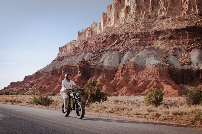 E-Bike Rentals in Capitol Reef  Easy Rides Thru Scenic Red Views - Why Consider This E-Bike Tour?