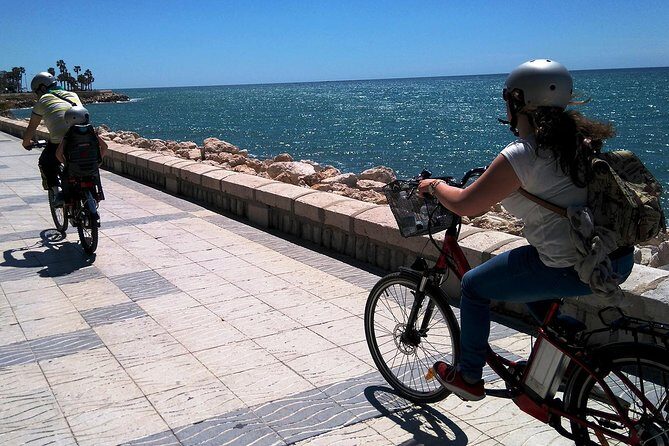 E-bike Tour and Rental in Malaga - Exploring the Malaga E-bike Tour: What You Can Expect