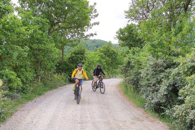 E-Bike Tour fortresses and mountains near the Free Baths of Saturnia - Who Is This Tour Best For?